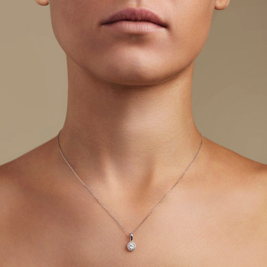 Lab Diamond Oval Halo Pendant Necklace 0.25ct D/VVS in 925 Silver - After Diamonds
